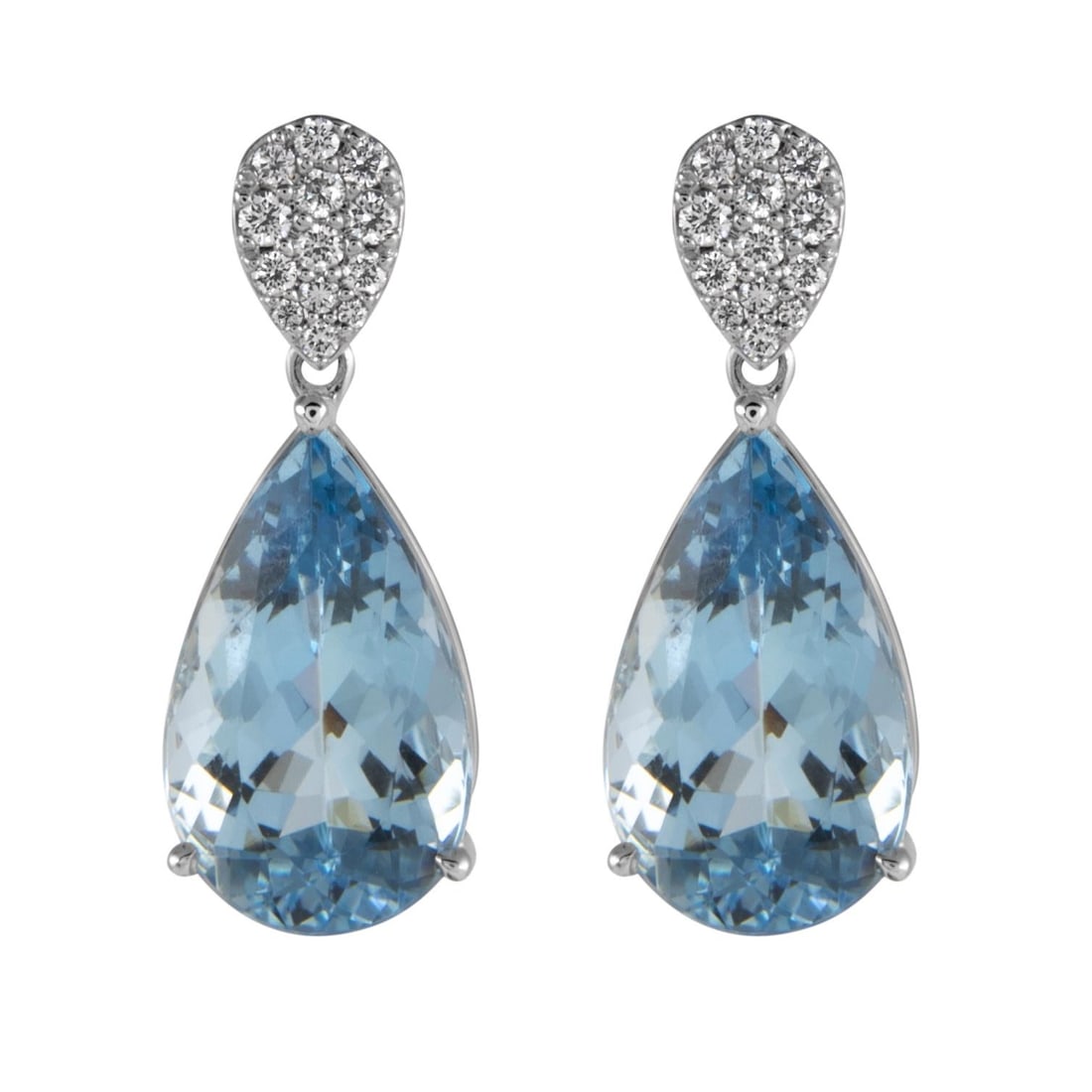 GIA 8.41ct Aquamarine Diamond Earrings 18k White Gold: GIA 8.41ct Aquamarine Diamond Earrings 18k White Gold Discover these exquisite aquamarine and diamond drop earrings, crafted in 18k white gold. Featuring two stunning pear-shaped aquamarines, one of w