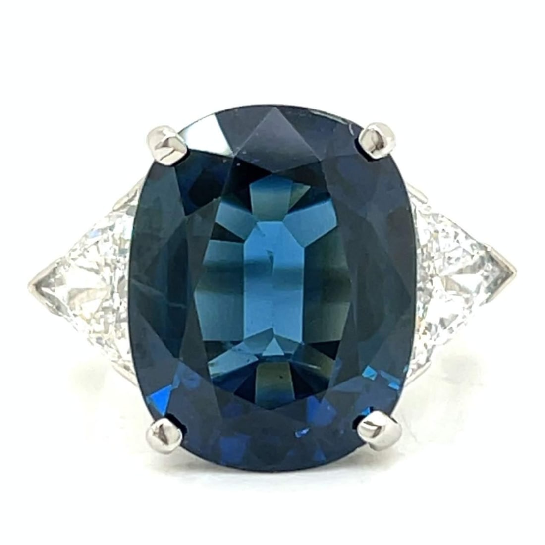 Platinum GIA Certified 12.28ct Sapphire Diamond Ring 2.50ct F-G VS2-SI2: Platinum GIA Certified 12.28ct Sapphire Diamond Ring 2.50ct F-G VS2-SI2 This exquisite platinum ring features a stunning GIA Certified heated sapphire weighing 12.28 ct, elegantly complemented by appr