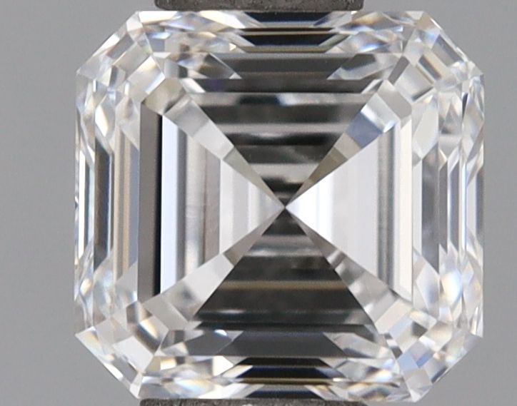 Loose Diamond - SQUARE EMERALD 0.94ct D VVS2: Loose Diamond - SQUARE EMERALD 0.94ct D VVS2 Source: This is a real non-mined Diamond that has been grown in a lab Shape: SQUARE EMERALD Carats: 0.94 Color: D Clarity: VVS2 Certification: IGI Video: