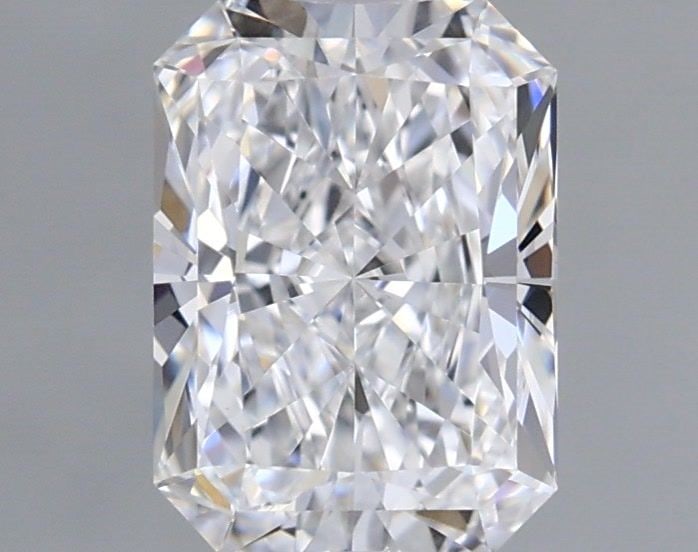 Loose Diamond - RADIANT 1.04ct D VVS2: Loose Diamond - RADIANT 1.04ct D VVS2 Source: This is a real non-mined Diamond that has been grown in a lab Shape: RADIANT Carats: 1.04 Color: D Clarity: VVS2 Certification: IGI Video: