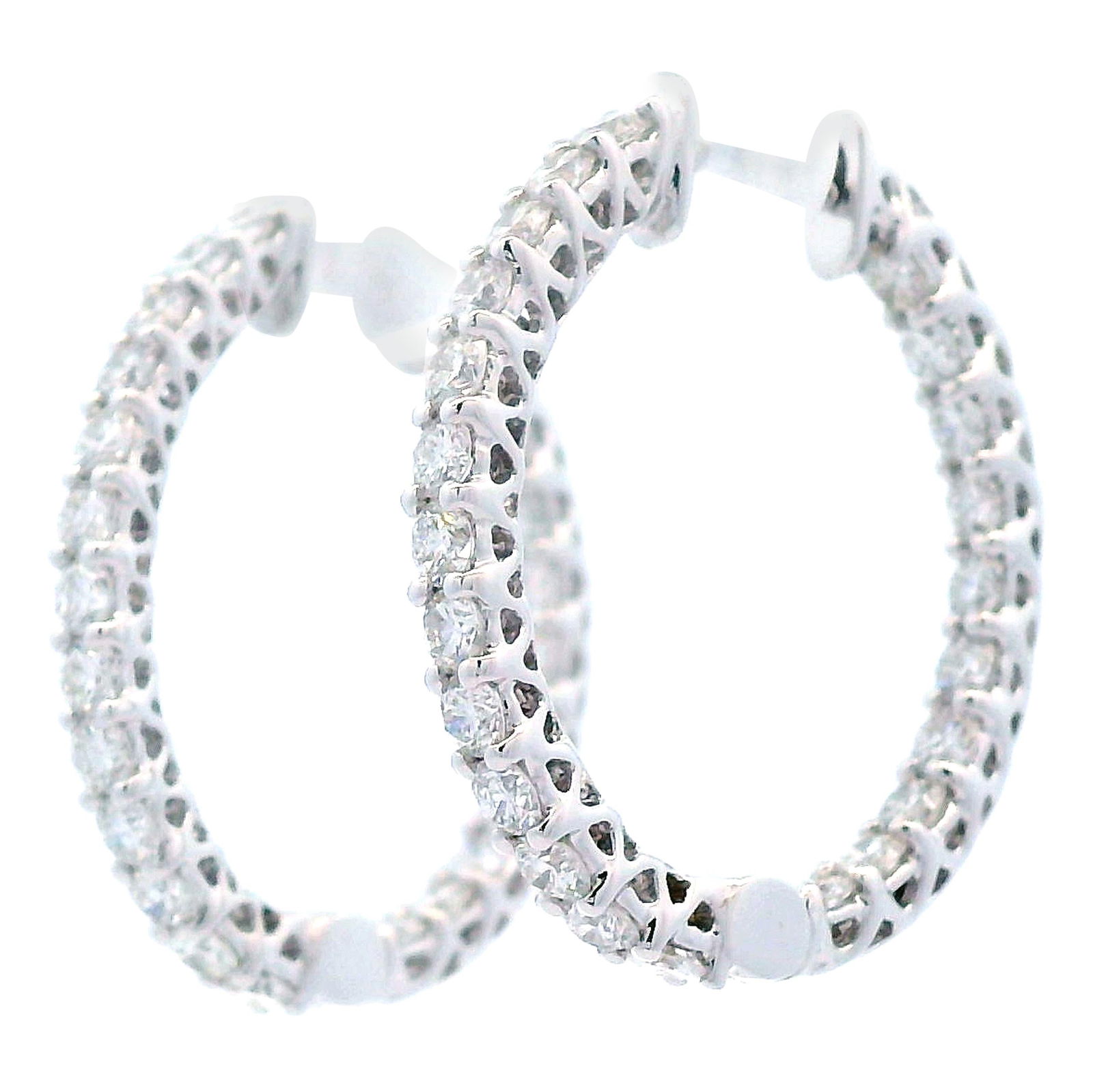 2.11ct Round Diamond Hoop Earrings 14k White Gold: 2.11ct Round Diamond Hoop Earrings 14k White Gold Presenting exquisite 2.11ct Round Diamond Hoop Earrings crafted from luxurious 14k white gold. Featuring 46 round brilliant diamonds, these earrings s