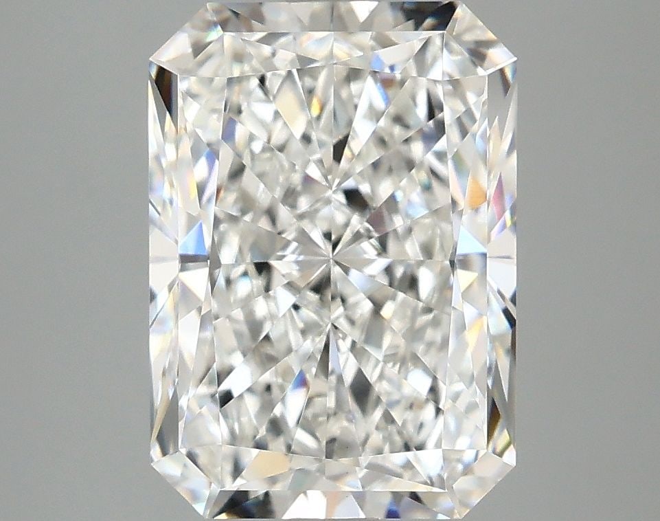 Loose Diamond - RADIANT 3.54ct E VS1: Loose Diamond - RADIANT 3.54ct E VS1 Source: This is a real non-mined Diamond that has been grown in a lab Shape: RADIANT Carats: 3.54 Color: E Clarity: VS1 Certification: IGI Video: Video Link The
