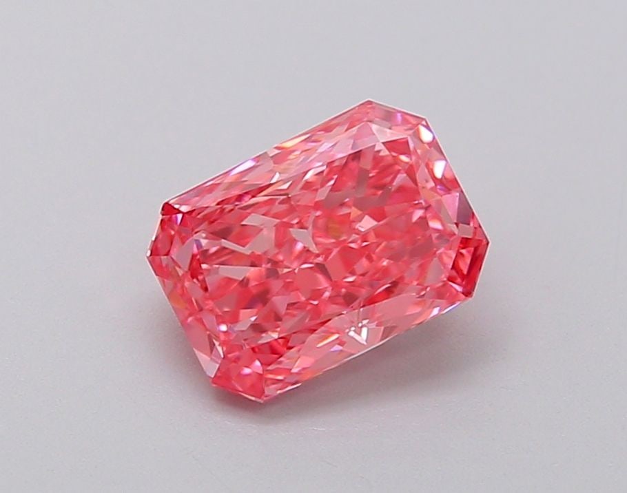 Loose Diamond - RADIANT 1.15ct Fancy Vivid Pink VVS2: Loose Diamond - RADIANT 1.15ct Fancy Vivid Pink VVS2 Source: This is a real non-mined Diamond that has been grown in a lab Shape: RADIANT Carats: 1.15 Color: Fancy Vivid Pink Certification: IGI Video: