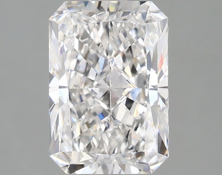 Loose Diamond - RADIANT 2.05ct E VS1: Loose Diamond - RADIANT 2.05ct E VS1 Source: This is a real non-mined Diamond that has been grown in a lab Shape: RADIANT Carats: 2.05 Color: E Clarity: VS1 Certification: IGI Video: