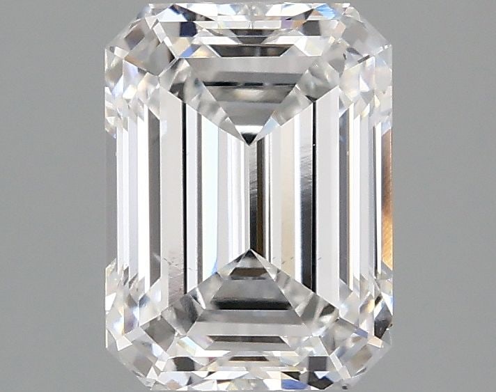 Loose Diamond - EMERALD 2.09ct E VS1: Loose Diamond - EMERALD 2.09ct E VS1 Source: This is a real non-mined Diamond that has been grown in a lab Shape: EMERALD Carats: 2.09 Color: E Clarity: VS1 Certification: IGI Video: