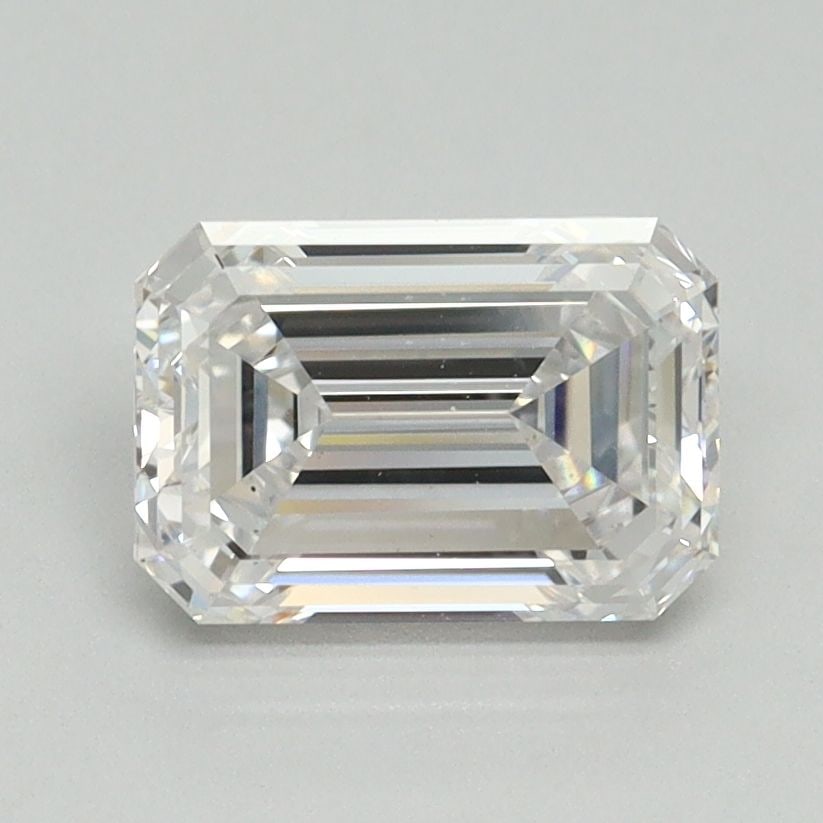 Loose Diamond - EMERALD 1.58ct E VS2: Loose Diamond - EMERALD 1.58ct E VS2 Source: This is a real non-mined Diamond that has been grown in a lab Shape: EMERALD Carats: 1.58 Color: E Clarity: VS2 Certification: NONE Video: