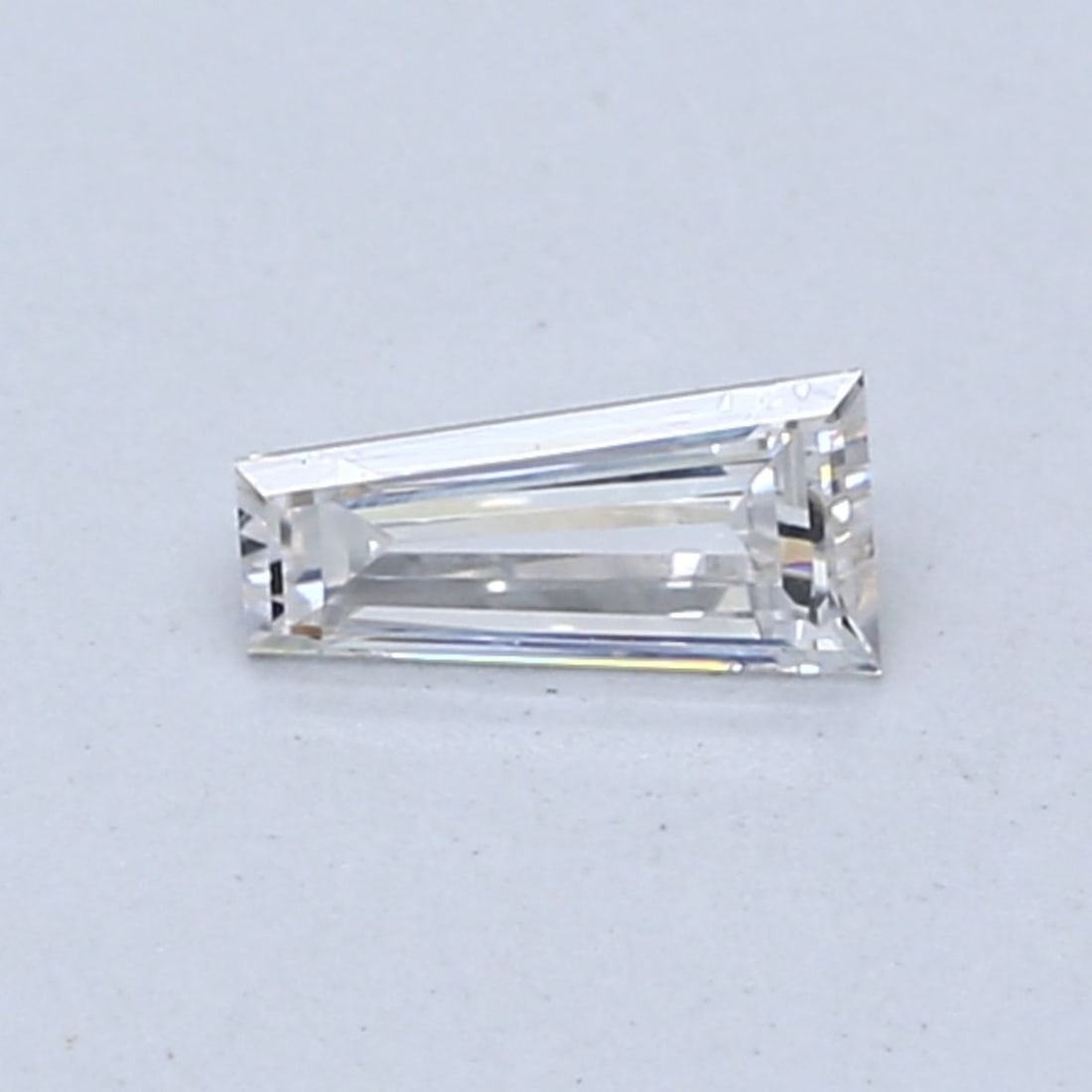 Loose Diamond - TAPERED BAGUETTE 0.3ct G VVS2 (1 of 1)