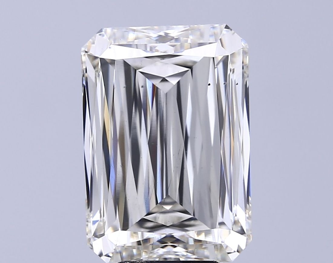 Loose Diamond - EMERALD 9.41ct H SI1: Loose Diamond - EMERALD 9.41ct H SI1 Source: This is a real non-mined Diamond that has been grown in a lab Shape: EMERALD Carats: 9.41 Color: H Clarity: SI1 Certification: NONE Video: