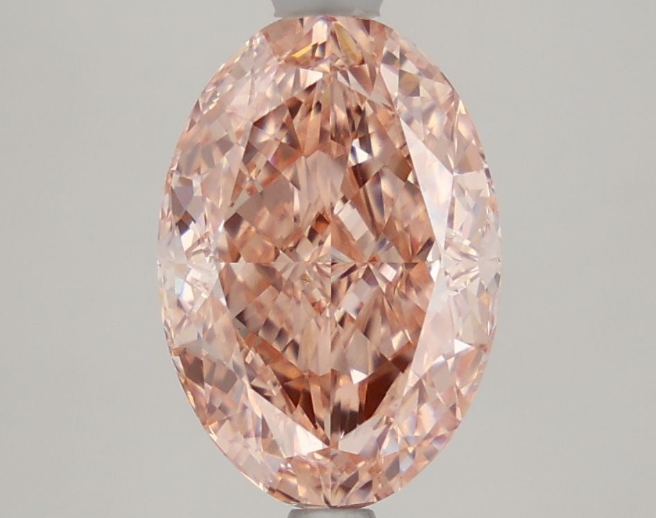 Loose Diamond - OVAL 3.04ct Fancy Vivid Pink VS1: Loose Diamond - OVAL 3.04ct Fancy Vivid Pink VS1 Source: This is a real non-mined Diamond that has been grown in a lab Shape: OVAL Carats: 3.04 Color: Fancy Vivid Pink Certification: IGI Video: