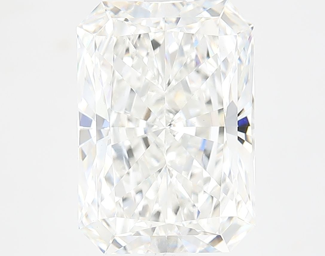 Loose Diamond - RADIANT 5.52ct F VS1: Loose Diamond - RADIANT 5.52ct F VS1 Source: This is a real non-mined Diamond that has been grown in a lab Shape: RADIANT Carats: 5.52 Color: F Clarity: VS1 Certification: IGI Video:
