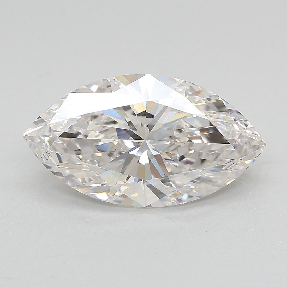 Loose Diamond - MARQUISE 3.77ct F VS2: Loose Diamond - MARQUISE 3.77ct F VS2 Source: This is a real non-mined Diamond that has been grown in a lab Shape: MARQUISE Carats: 3.77 Color: F Clarity: VS2 Certification: IGI Video: