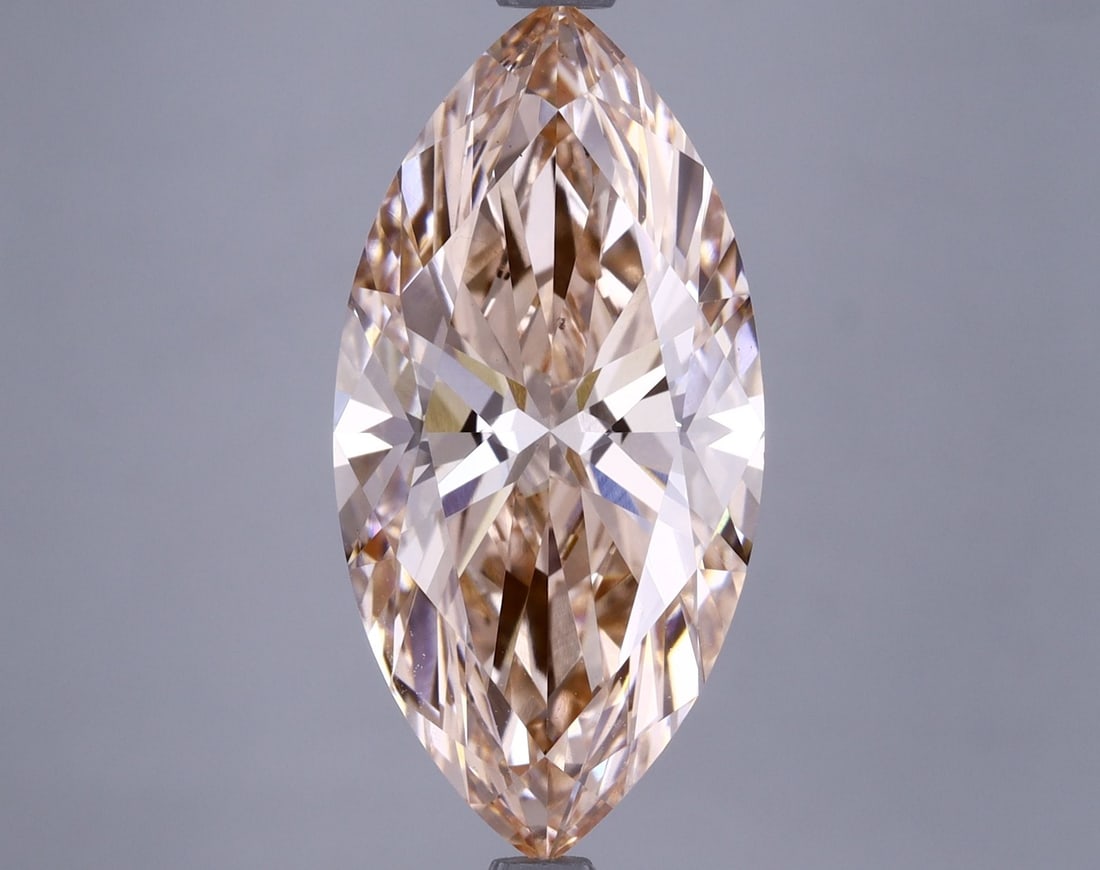 Loose Diamond - MARQUISE 4.61ct Fancy Intense Pink VS2: Loose Diamond - MARQUISE 4.61ct Fancy Intense Pink VS2 Source: This is a real non-mined Diamond that has been grown in a lab Shape: MARQUISE Carats: 4.61 Color: Fancy Intense Pink Certification: IGI V