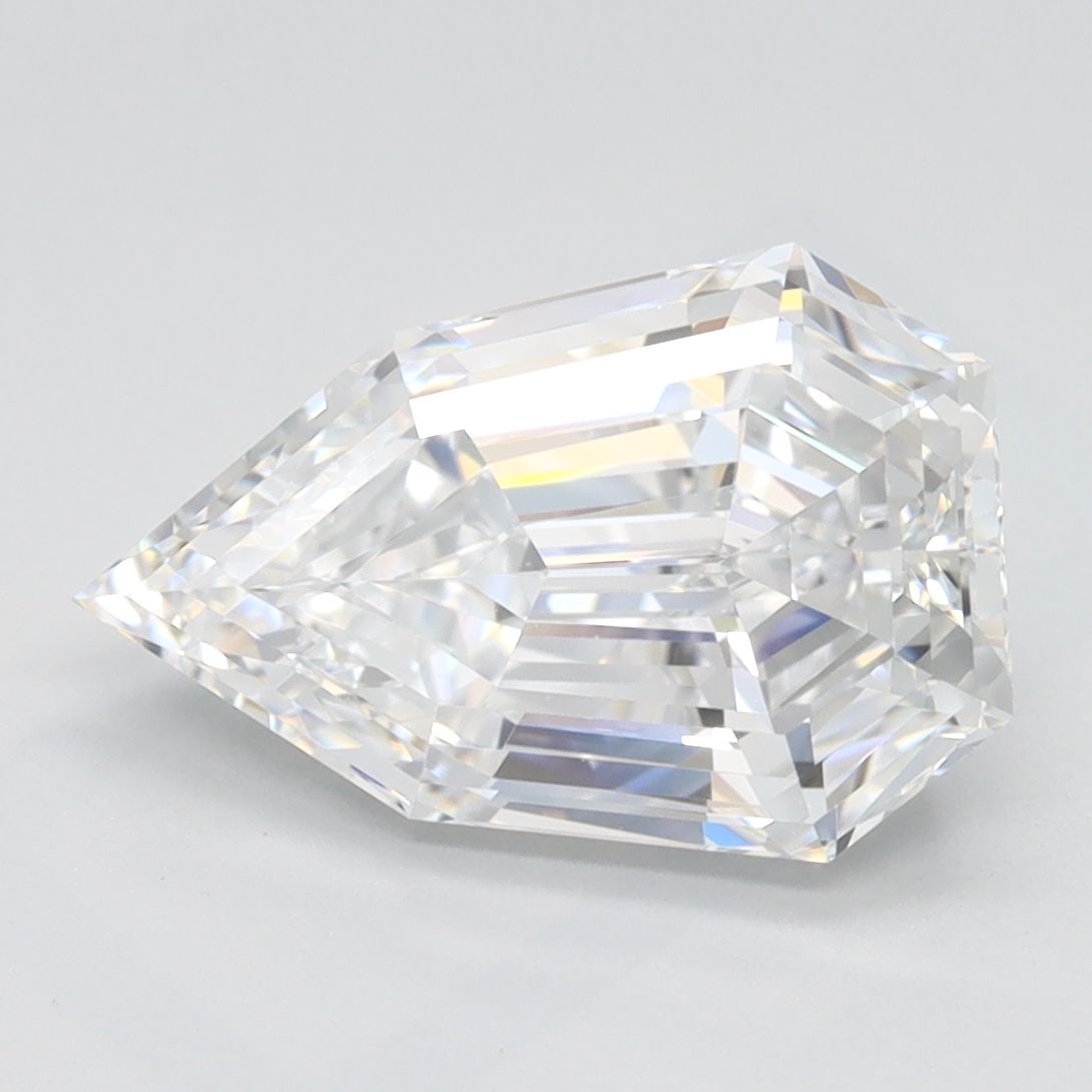 Loose Diamond - HEPTAGONAL 2.43ct D VVS2: Loose Diamond - HEPTAGONAL 2.43ct D VVS2 Source: This is a real non-mined Diamond that has been grown in a lab Shape: HEPTAGONAL Carats: 2.43 Color: D Clarity: VVS2 Certification: IGI Video: