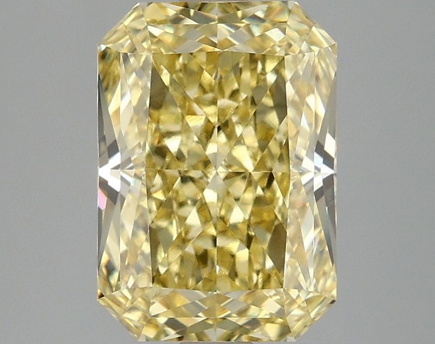 Loose Diamond - RADIANT 3.08ct Fancy Vivid Yellow VS1: Loose Diamond - RADIANT 3.08ct Fancy Vivid Yellow VS1 Source: This is a real non-mined Diamond that has been grown in a lab Shape: RADIANT Carats: 3.08 Color: Fancy Vivid Yellow Certification: IGI Vid