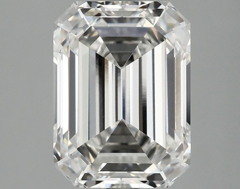 Loose Diamond - EMERALD 3.09ct F VVS2: Loose Diamond - EMERALD 3.09ct F VVS2 Source: This is a real non-mined Diamond that has been grown in a lab Shape: EMERALD Carats: 3.09 Color: F Clarity: VVS2 Certification: IGI Video: