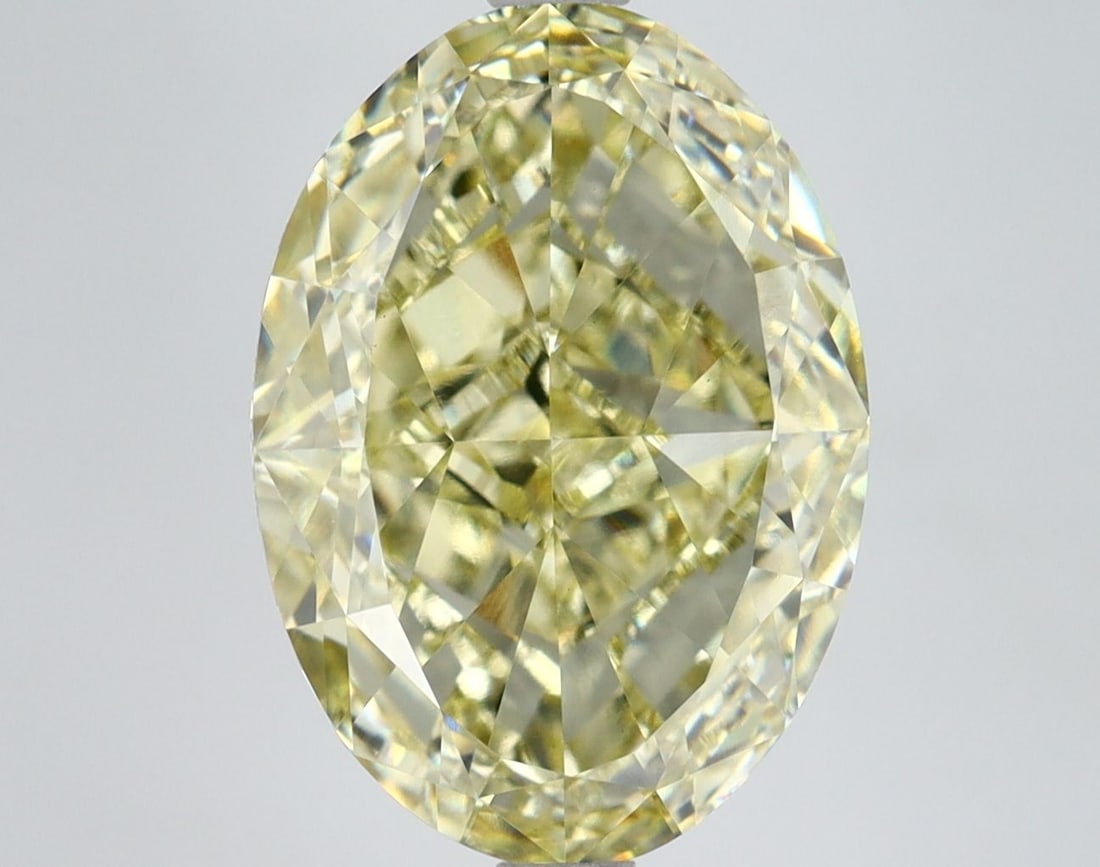 Loose Diamond - OVAL 6.17ct Fancy Intense Yellow VS1: Loose Diamond - OVAL 6.17ct Fancy Intense Yellow VS1 Source: This is a real non-mined Diamond that has been grown in a lab Shape: OVAL Carats: 6.17 Color: Fancy Intense Yellow Certification: IGI Video