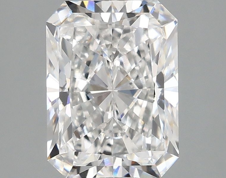 Loose Diamond - RADIANT 2.07ct D VS1: Loose Diamond - RADIANT 2.07ct D VS1 Source: This is a real non-mined Diamond that has been grown in a lab Shape: RADIANT Carats: 2.07 Color: D Clarity: VS1 Certification: IGI Video: