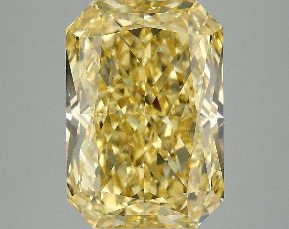 Loose Diamond - RADIANT 4.07ct Fancy Vivid Yellow VS1: Loose Diamond - RADIANT 4.07ct Fancy Vivid Yellow VS1 Source: This is a real non-mined Diamond that has been grown in a lab Shape: RADIANT Carats: 4.07 Color: Fancy Vivid Yellow Certification: IGI Vid