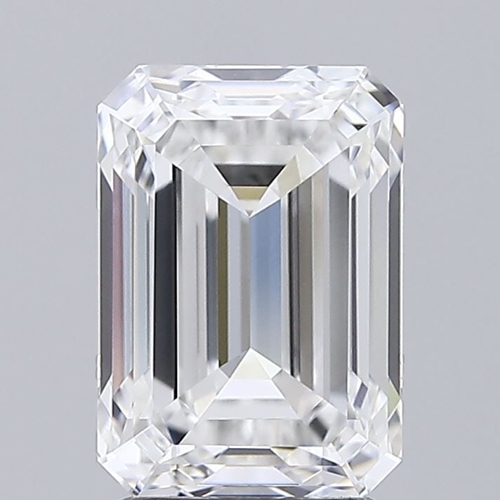Loose Diamond - EMERALD 3.19ct E IF: Loose Diamond - EMERALD 3.19ct E IF Source: This is a real non-mined Diamond that has been grown in a lab Shape: EMERALD Carats: 3.19 Color: E Clarity: IF Certification: IGI Video: