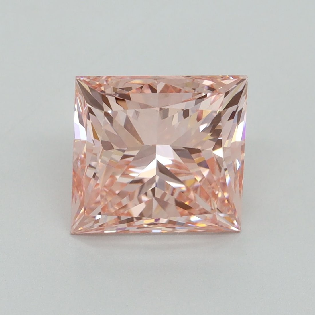 Loose Diamond - PRINCESS 4.02ct Fancy Intense Pink VS1: Loose Diamond - PRINCESS 4.02ct Fancy Intense Pink VS1 Source: This is a real non-mined Diamond that has been grown in a lab Shape: PRINCESS Carats: 4.02 Color: Fancy Intense Pink Certification: IGI V