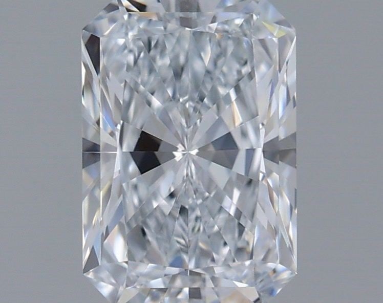 Loose Diamond - RADIANT 1.01ct E IF: Loose Diamond - RADIANT 1.01ct E IF Source: This is a real non-mined Diamond that has been grown in a lab Shape: RADIANT Carats: 1.01 Color: E Clarity: IF Certification: IGI Video: