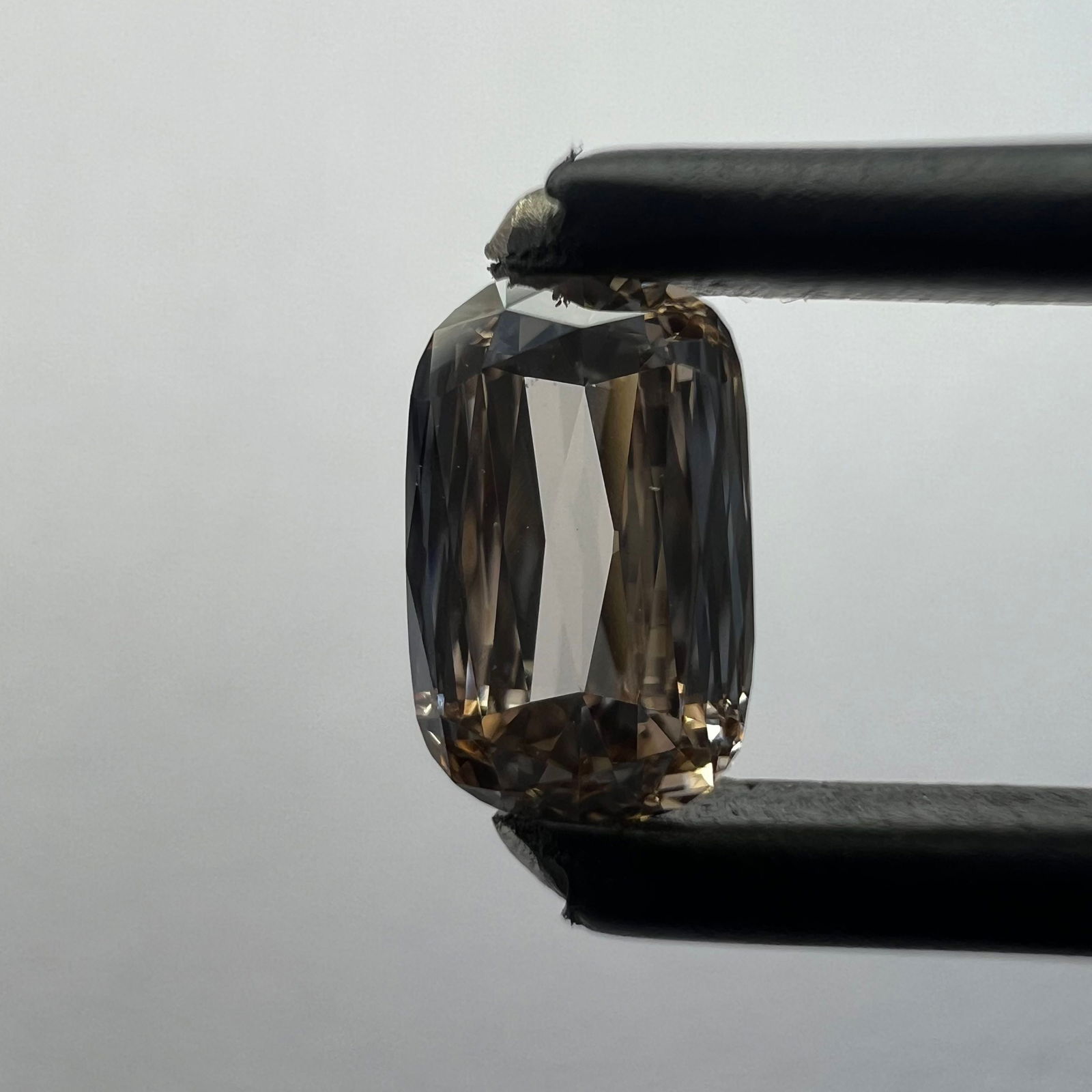Loose Diamond - CUSHION BRILLIANT 0.52ct Brown VVS2 (1 of 1)