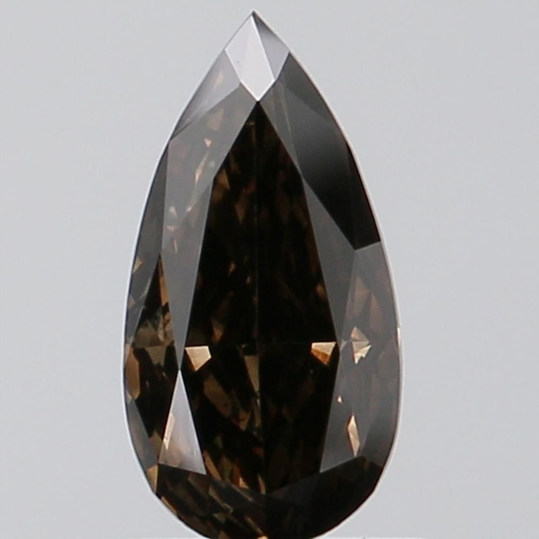 Loose Diamond - PEAR 1.01ct Fancy Deep Brown VS1: Loose Diamond - PEAR 1.01ct Fancy Deep Brown VS1 Source: This is a real non-mined Diamond that has been grown in a lab Shape: PEAR Carats: 1.01 Color: Fancy Deep Brown Certification: NONE Video: