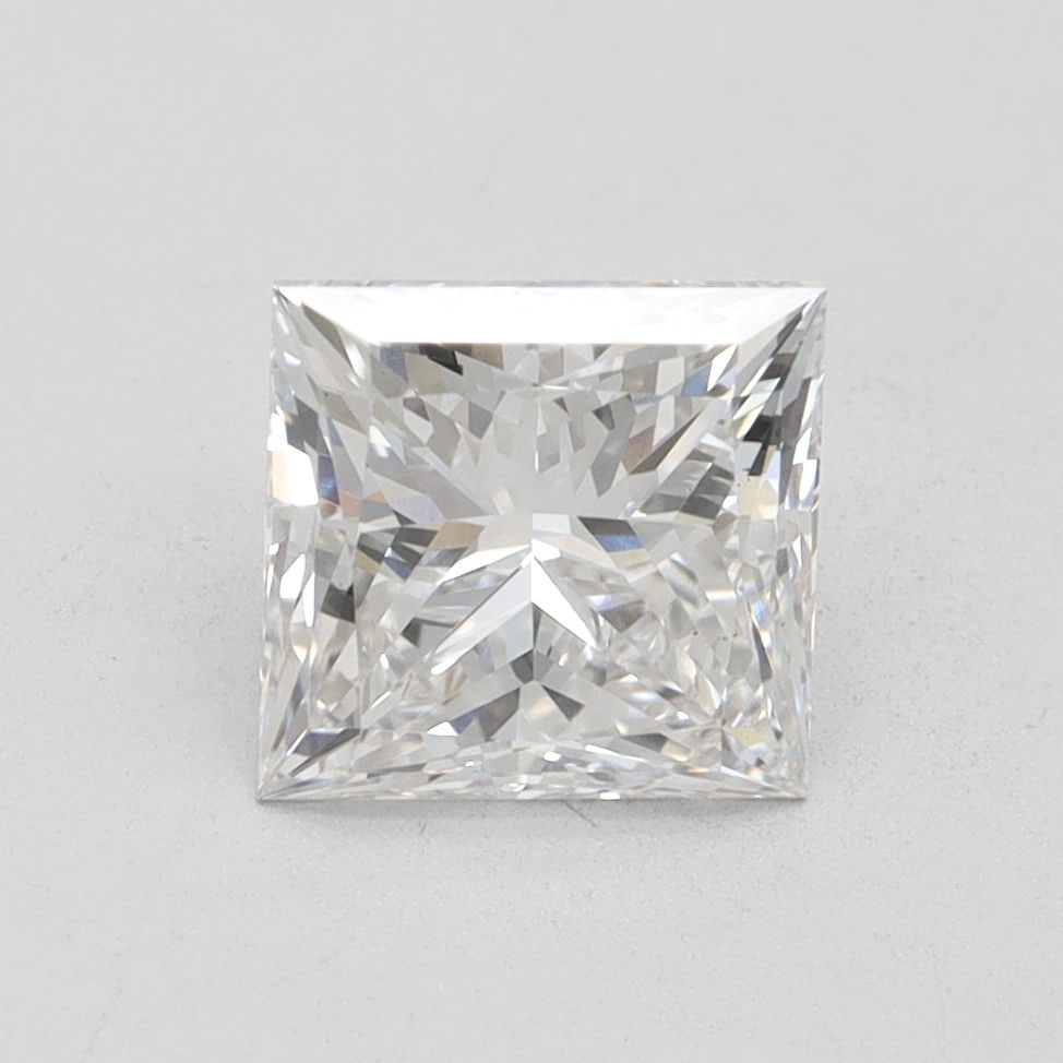 Loose Diamond - PRINCESS 1.86ct G VS2: Loose Diamond - PRINCESS 1.86ct G VS2 Source: This is a real non-mined Diamond that has been grown in a lab Shape: PRINCESS Carats: 1.86 Color: G Clarity: VS2 Certification: IGI Video: