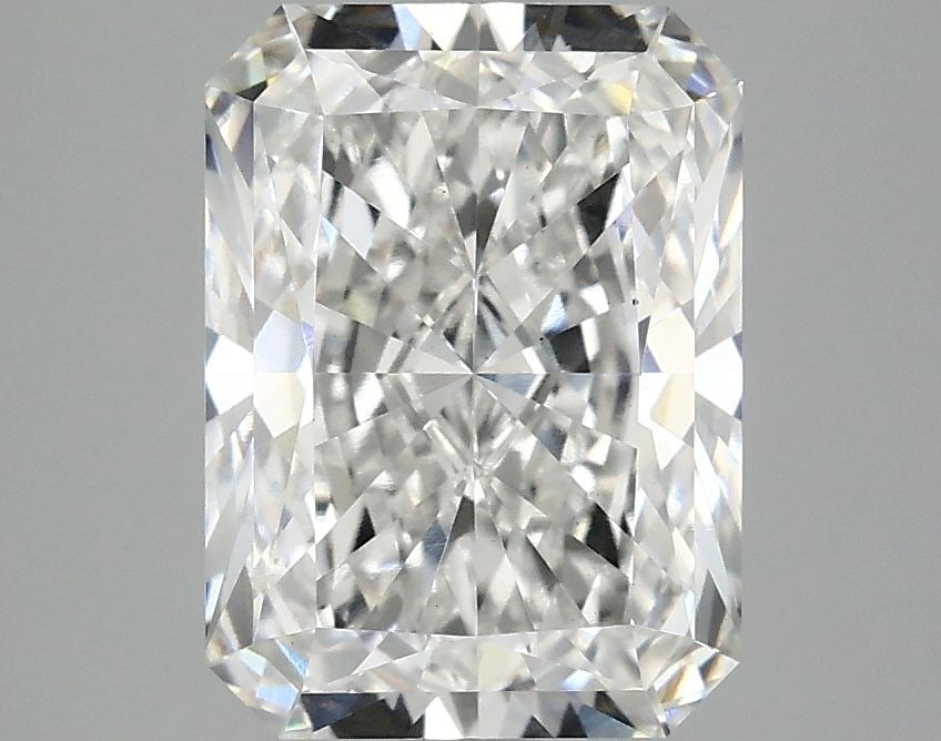 Loose Diamond - RADIANT 2.99ct E VS1: Loose Diamond - RADIANT 2.99ct E VS1 Source: This is a real non-mined Diamond that has been grown in a lab Shape: RADIANT Carats: 2.99 Color: E Clarity: VS1 Certification: IGI Video:
