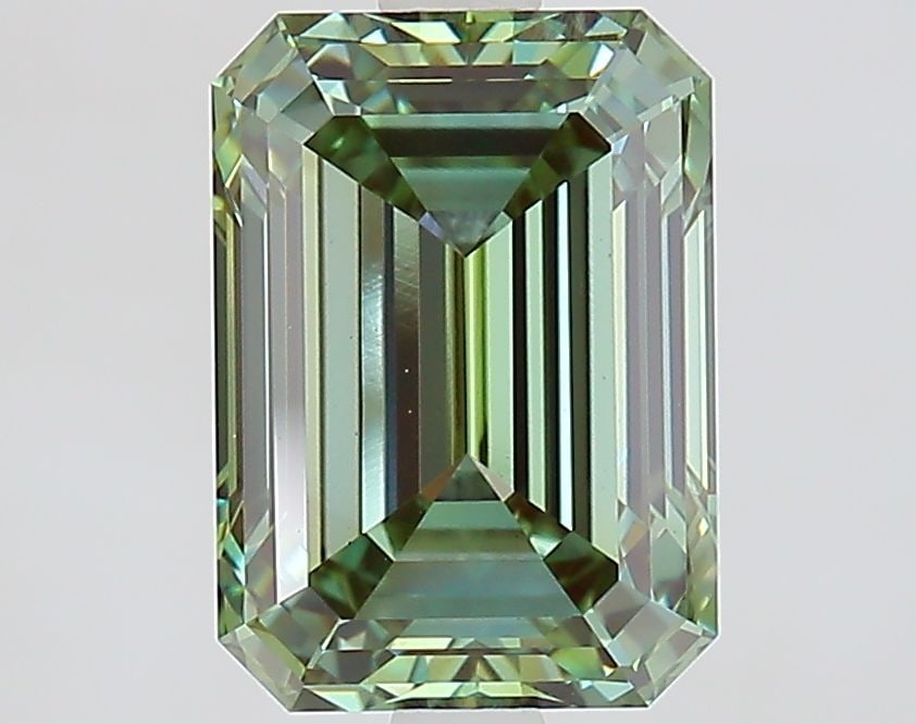 Loose Diamond - EMERALD 3.1ct Fancy Vivid Green VS1: Loose Diamond - EMERALD 3.1ct Fancy Vivid Green VS1 Source: This is a real non-mined Diamond that has been grown in a lab Shape: EMERALD Carats: 3.1 Color: Fancy Vivid Green Certification: IGI Video: