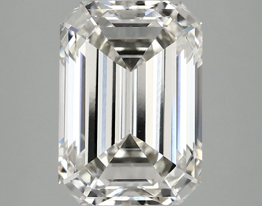 Loose Diamond - EMERALD 3.1ct H VS1: Loose Diamond - EMERALD 3.1ct H VS1 Source: This is a real non-mined Diamond that has been grown in a lab Shape: EMERALD Carats: 3.1 Color: H Clarity: VS1 Certification: IGI Video: