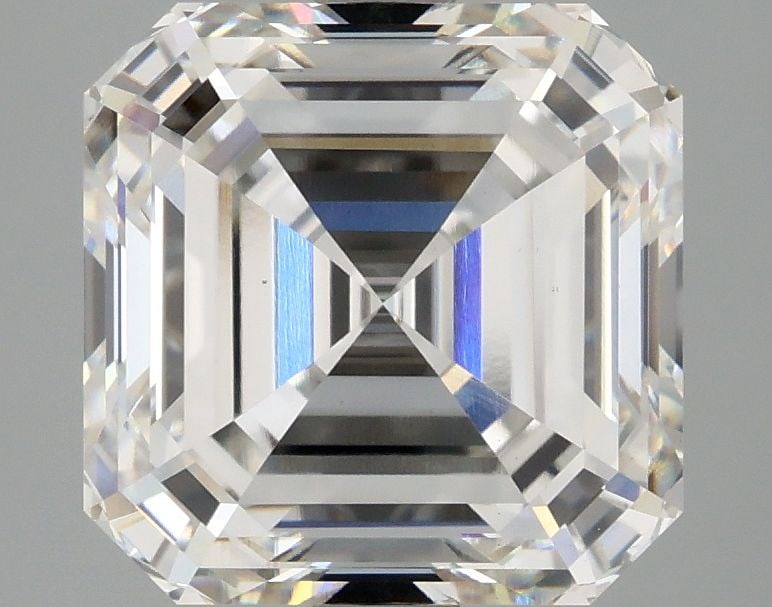 Loose Diamond - SQUARE EMERALD 4.08ct G VS1: Loose Diamond - SQUARE EMERALD 4.08ct G VS1 Source: This is a real non-mined Diamond that has been grown in a lab Shape: SQUARE EMERALD Carats: 4.08 Color: G Clarity: VS1 Certification: IGI Video: