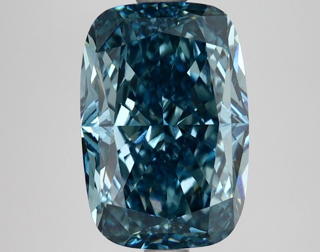 Loose Diamond - CUSHION MODIFIED 4.1ct Fancy Vivid Blue VS1: Loose Diamond - CUSHION MODIFIED 4.1ct Fancy Vivid Blue VS1 Source: This is a real non-mined Diamond that has been grown in a lab Shape: CUSHION MODIFIED Carats: 4.1 Color: Fancy Vivid Blue Certificat