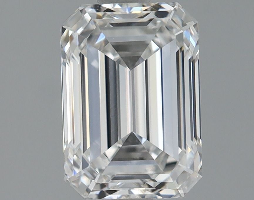 Loose Diamond - EMERALD 1.22ct E VVS2: Loose Diamond - EMERALD 1.22ct E VVS2 Source: This is a real non-mined Diamond that has been grown in a lab Shape: EMERALD Carats: 1.22 Color: E Clarity: VVS2 Certification: IGI Video: