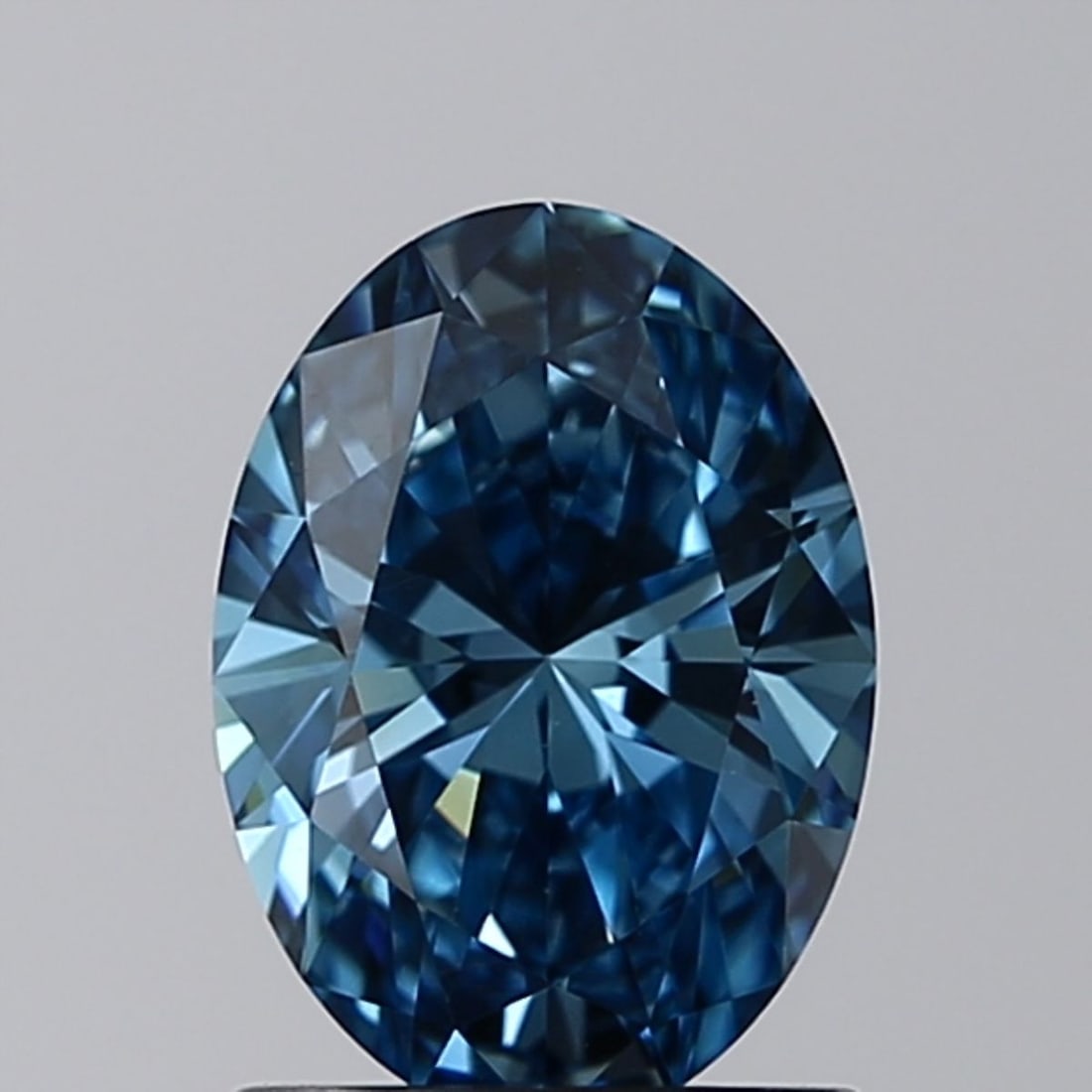 Loose Diamond - OVAL 1.02ct Fancy Vivid Blue VS1: Loose Diamond - OVAL 1.02ct Fancy Vivid Blue VS1 Source: This is a real non-mined Diamond that has been grown in a lab Shape: OVAL Carats: 1.02 Color: Fancy Vivid Blue Certification: IGI Video:
