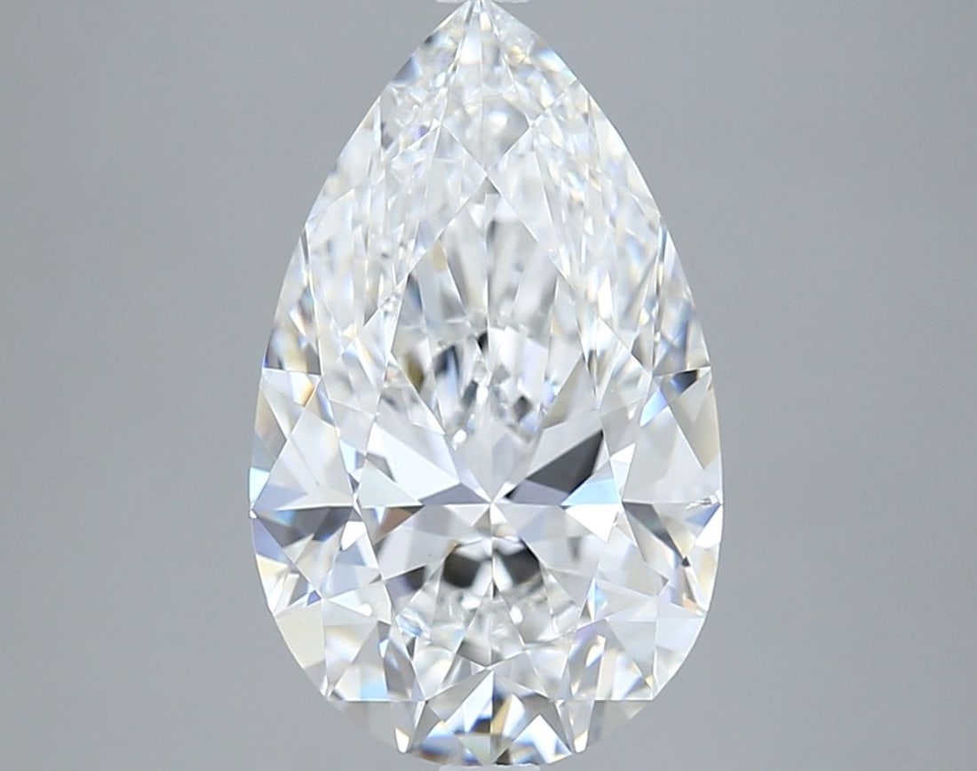 Loose Diamond - PEAR 4.51ct E VS2: Loose Diamond - PEAR 4.51ct E VS2 Source: This is a real non-mined Diamond that has been grown in a lab Shape: PEAR Carats: 4.51 Color: E Clarity: VS2 Certification: IGI Video: Video Link The