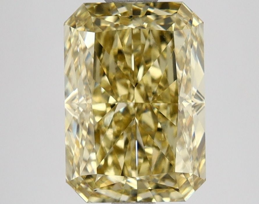 Loose Diamond - RADIANT 2.64ct Fancy Yellow VVS2: Loose Diamond - RADIANT 2.64ct Fancy Yellow VVS2 Source: This is a real non-mined Diamond that has been grown in a lab Shape: RADIANT Carats: 2.64 Color: Fancy Yellow Certification: IGI Video: