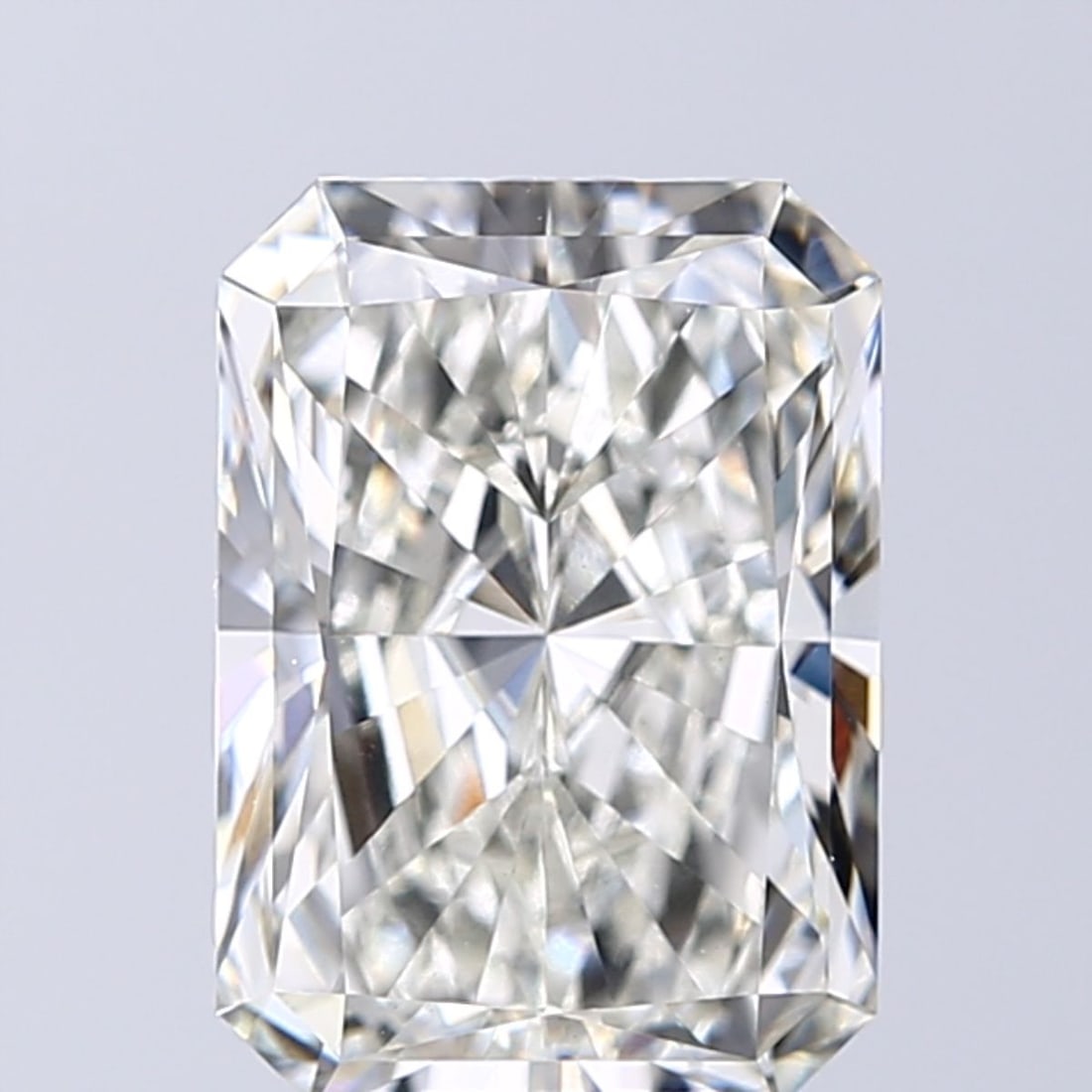Loose Diamond - RADIANT 4.02ct H VVS2: Loose Diamond - RADIANT 4.02ct H VVS2 Source: This is a real non-mined Diamond that has been grown in a lab Shape: RADIANT Carats: 4.02 Color: H Clarity: VVS2 Certification: IGI Video: