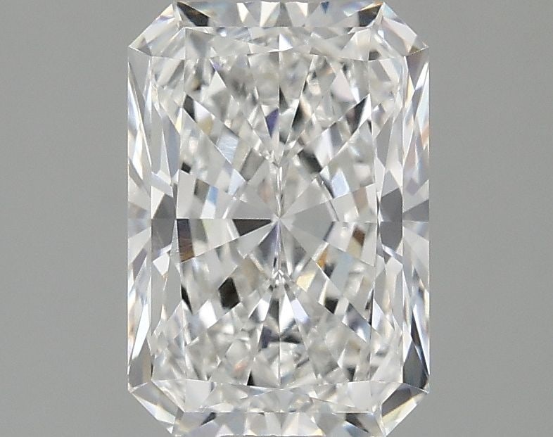 Loose Diamond - RADIANT 2.1ct E VVS2: Loose Diamond - RADIANT 2.1ct E VVS2 Source: This is a real non-mined Diamond that has been grown in a lab Shape: RADIANT Carats: 2.1 Color: E Clarity: VVS2 Certification: IGI Video: