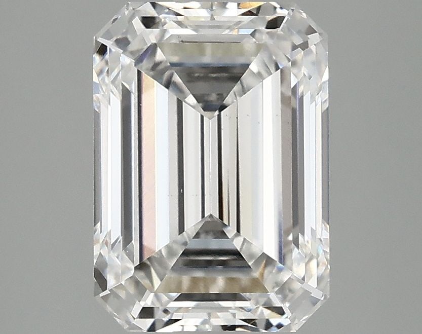 Loose Diamond - EMERALD 3.1ct F VS1: Loose Diamond - EMERALD 3.1ct F VS1 Source: This is a real non-mined Diamond that has been grown in a lab Shape: EMERALD Carats: 3.1 Color: F Clarity: VS1 Certification: IGI Video: