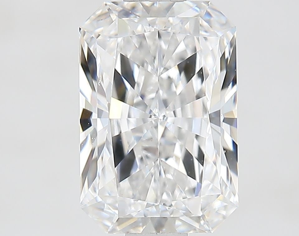 Loose Diamond - RADIANT 1.5ct D VVS2: Loose Diamond - RADIANT 1.5ct D VVS2 Source: This is a real non-mined Diamond that has been grown in a lab Shape: RADIANT Carats: 1.5 Color: D Clarity: VVS2 Certification: IGI Video: Video Link The