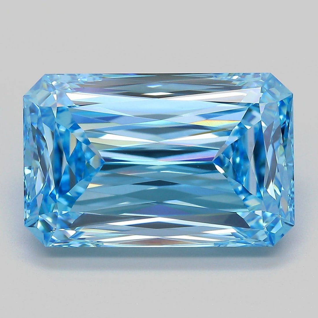 Loose Diamond - RADIANT 12.97ct Fancy Vivid Blue VVS2: Loose Diamond - RADIANT 12.97ct Fancy Vivid Blue VVS2 Source: This is a real non-mined Diamond that has been grown in a lab Shape: RADIANT Carats: 12.97 Color: Fancy Vivid Blue Certification: IGI Vide