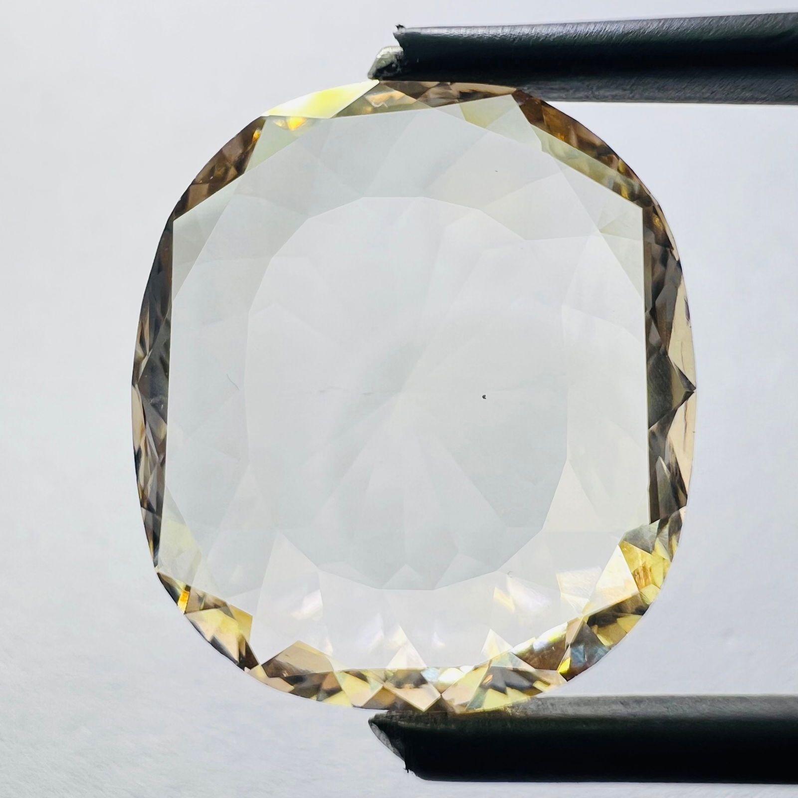 Loose Diamond - OVAL 5.07ct Orange VS1 (1 of 1)