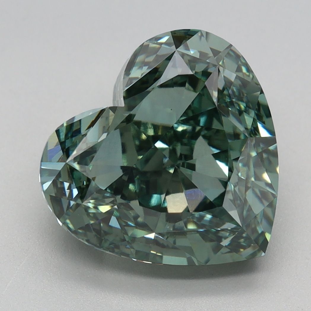 Loose Diamond - HEART 4.21ct Fancy Vivid Green VS1: Loose Diamond - HEART 4.21ct Fancy Vivid Green VS1 Source: This is a real non-mined Diamond that has been grown in a lab Shape: HEART Carats: 4.21 Color: Fancy Vivid Green Certification: IGI Video: