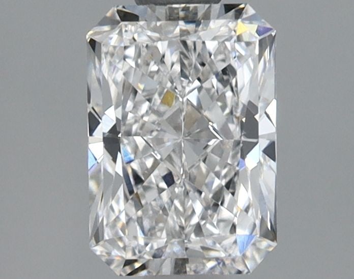 Loose Diamond - RADIANT 1.08ct D VVS2: Loose Diamond - RADIANT 1.08ct D VVS2 Source: This is a real non-mined Diamond that has been grown in a lab Shape: RADIANT Carats: 1.08 Color: D Clarity: VVS2 Certification: GIA Video: