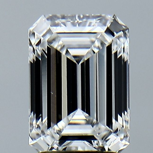 Loose Diamond - EMERALD 2.31ct E VVS1: Loose Diamond - EMERALD 2.31ct E VVS1 Source: This is a real non-mined Diamond that has been grown in a lab Shape: EMERALD Carats: 2.31 Color: E Clarity: VVS1 Certification: IGI Video: