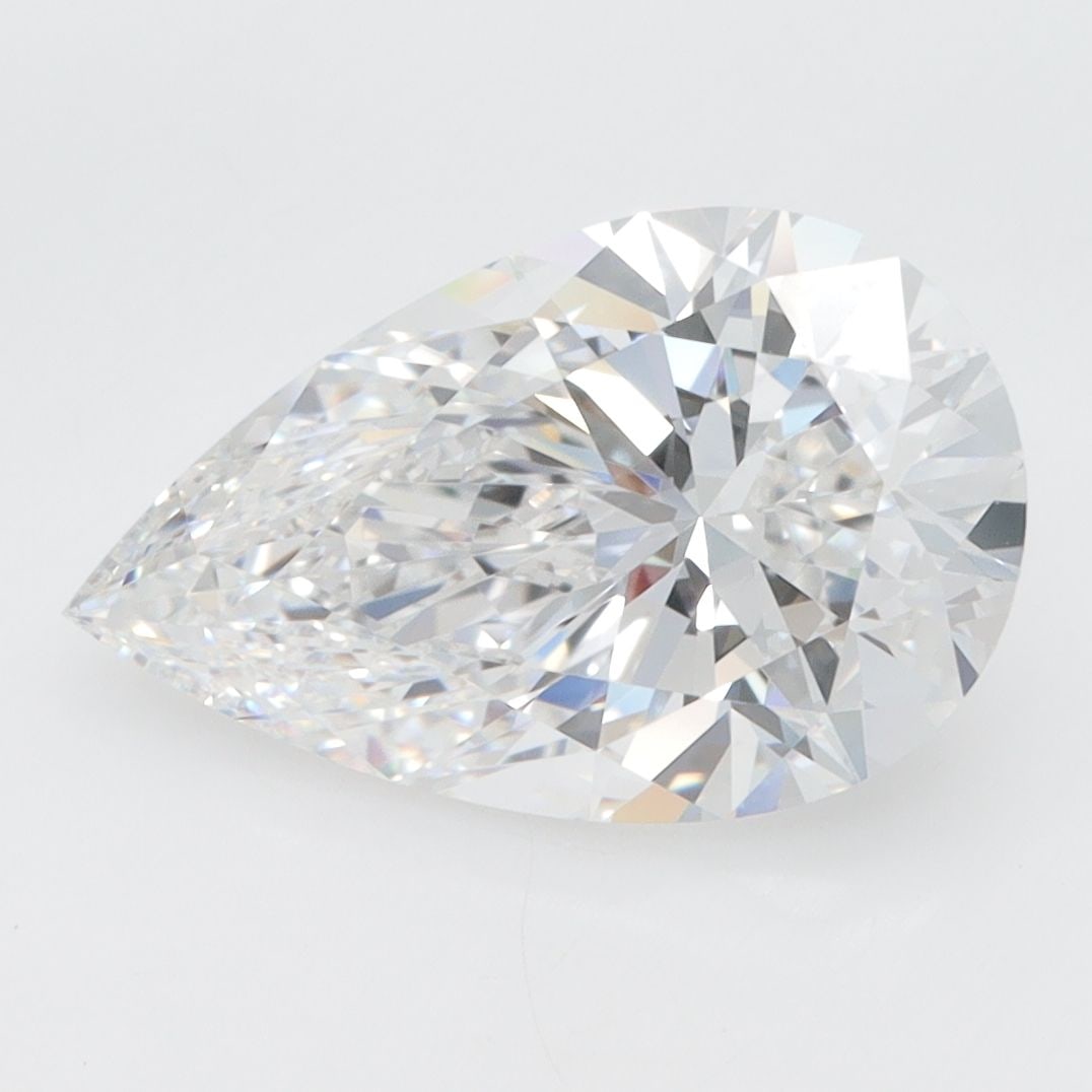 Loose Diamond - PEAR 3.24ct D VVS2: Loose Diamond - PEAR 3.24ct D VVS2 Source: This is a real non-mined Diamond that has been grown in a lab Shape: PEAR Carats: 3.24 Color: D Clarity: VVS2 Certification: GIA Video: