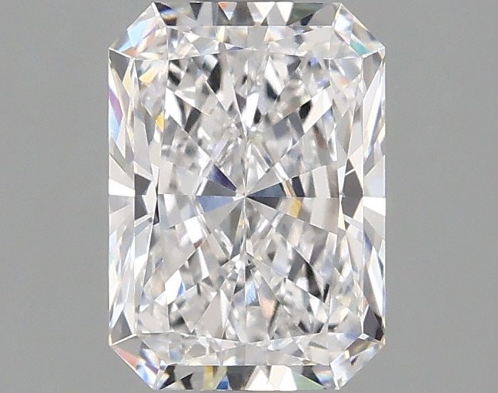 Loose Diamond - RADIANT 1.56ct D VVS2: Loose Diamond - RADIANT 1.56ct D VVS2 Source: This is a real non-mined Diamond that has been grown in a lab Shape: RADIANT Carats: 1.56 Color: D Clarity: VVS2 Certification: IGI Video:
