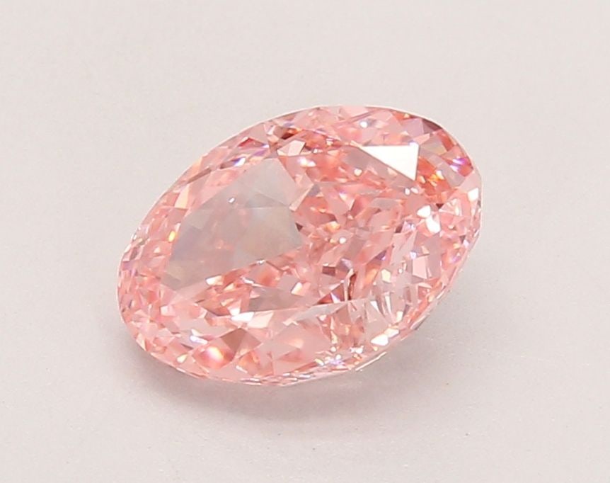 Loose Diamond - OVAL 1.67ct Fancy Vivid Pink VS1: Loose Diamond - OVAL 1.67ct Fancy Vivid Pink VS1 Source: This is a real non-mined Diamond that has been grown in a lab Shape: OVAL Carats: 1.67 Color: Fancy Vivid Pink Certification: IGI Video: