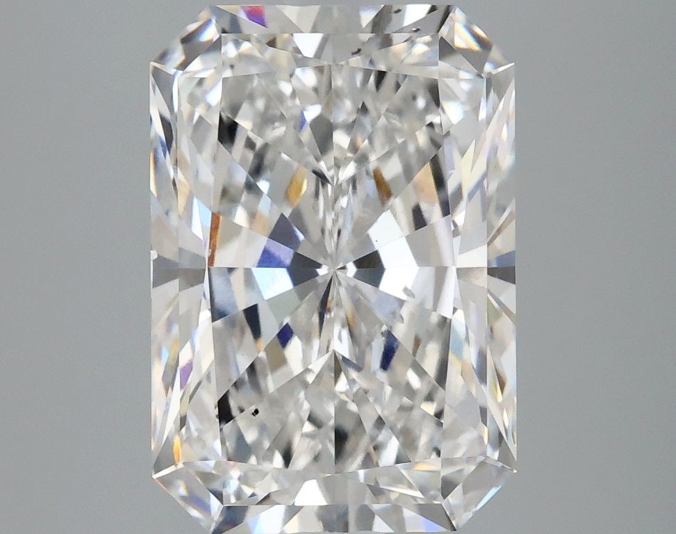 Loose Diamond - RADIANT 4.02ct F SI1: Loose Diamond - RADIANT 4.02ct F SI1 Source: This is a real non-mined Diamond that has been grown in a lab Shape: RADIANT Carats: 4.02 Color: F Clarity: SI1 Certification: IGI Video: